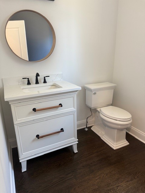small farmhouse bathoom