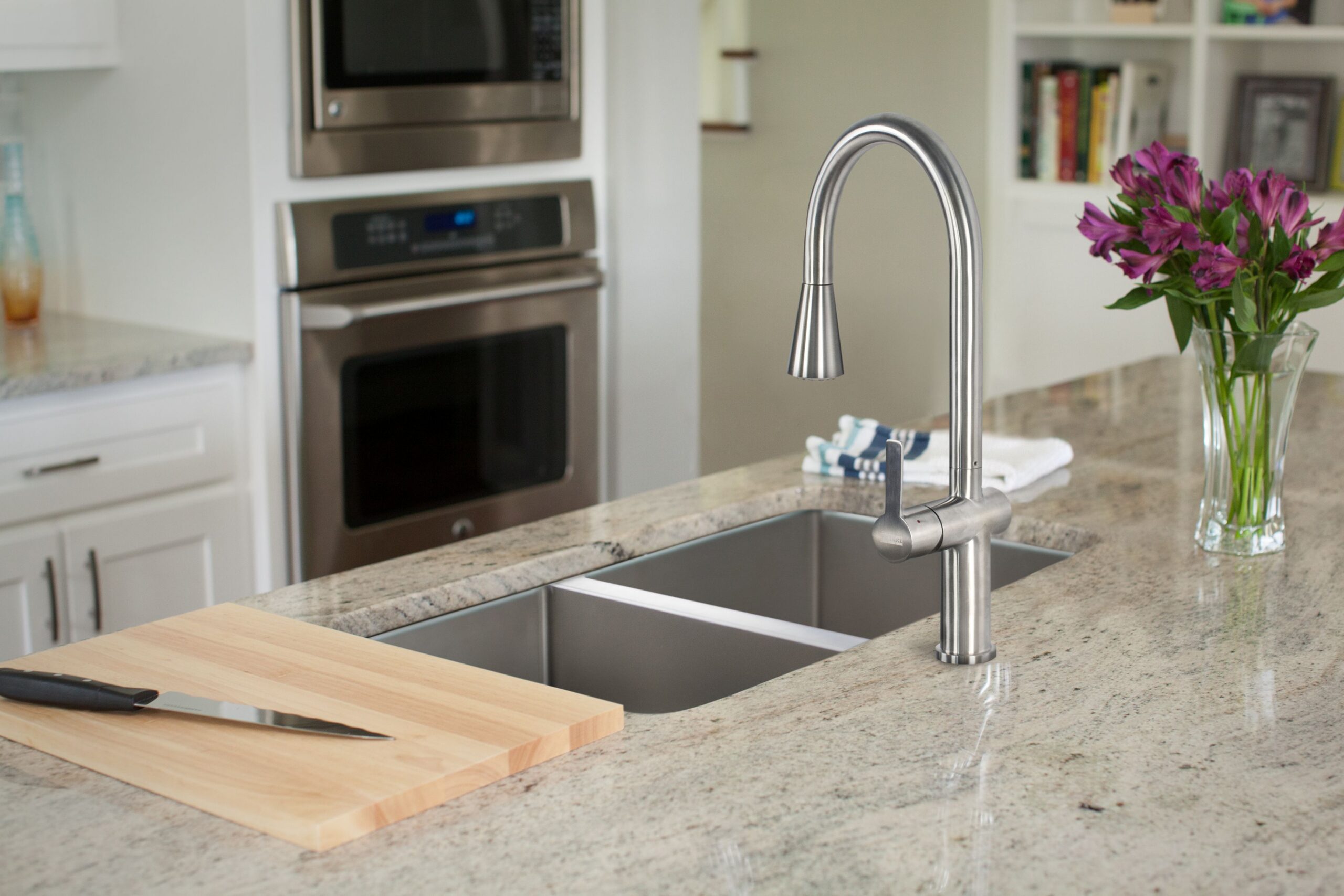 island sink with prep station